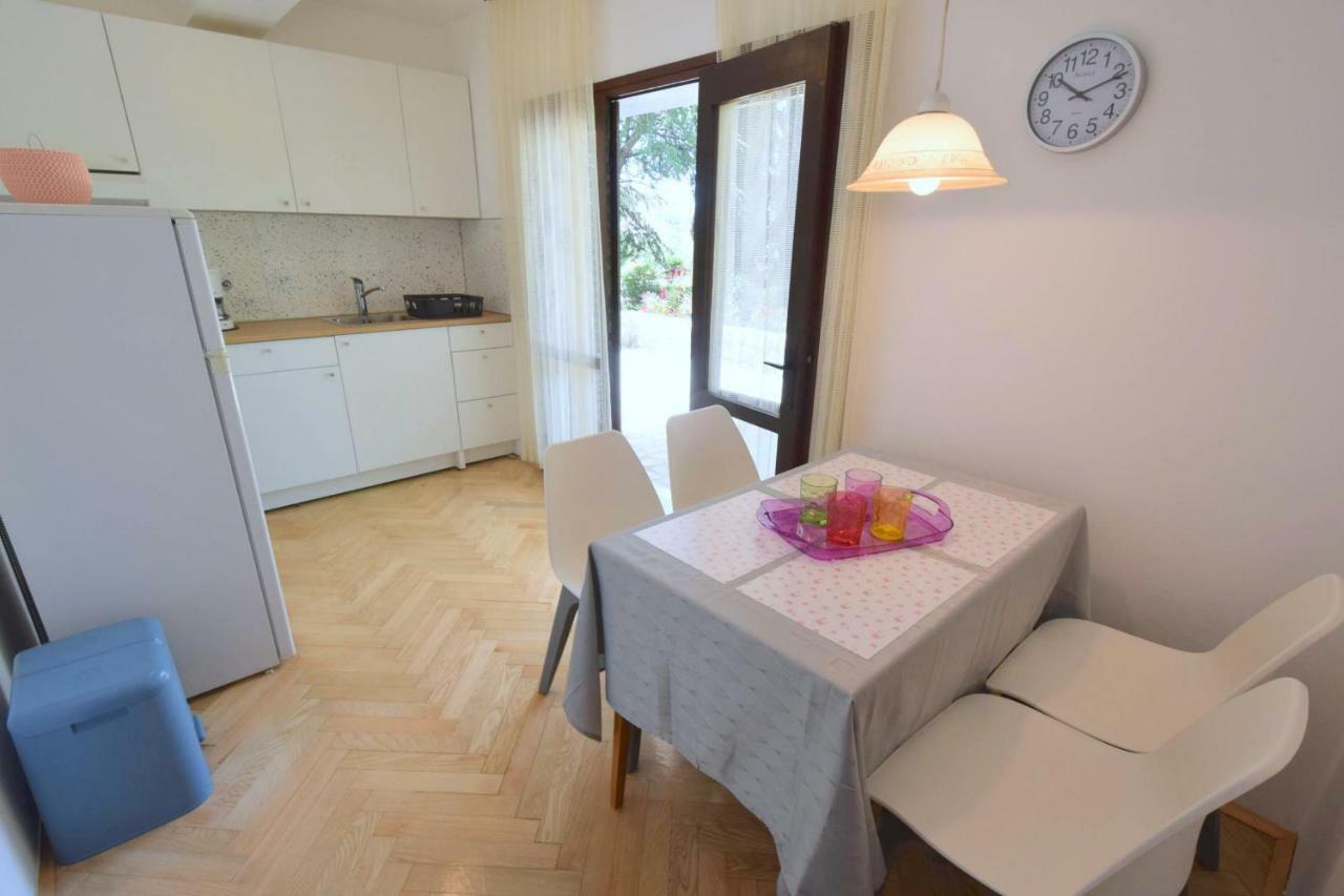Apartments Jadanec Малинска Экстерьер фото
