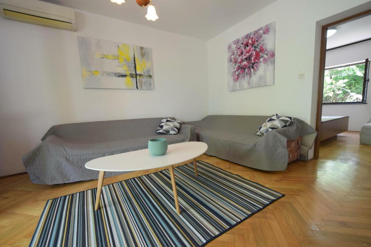 Apartments Jadanec Малинска Экстерьер фото